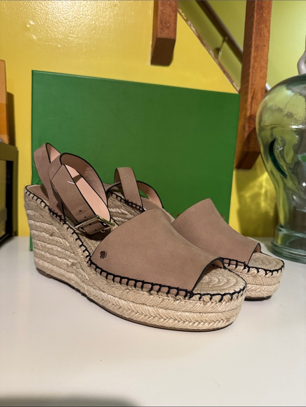 NIB Kate spade wedge size 10.